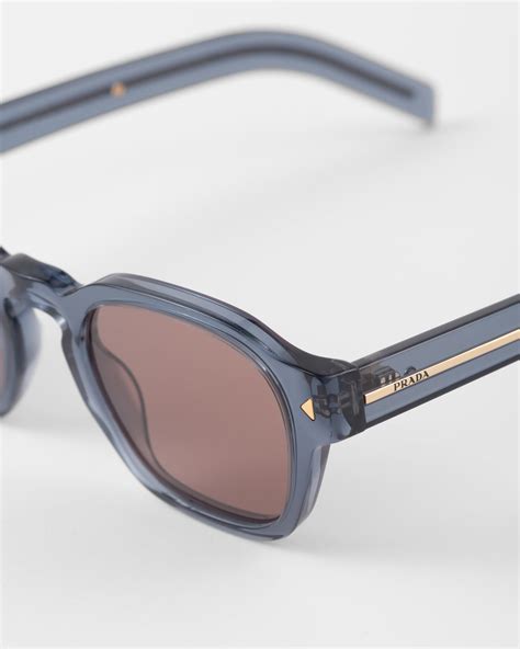 prada 4e31976dt|Bark Brown Sunglasses With Iconic Metal Plaque .